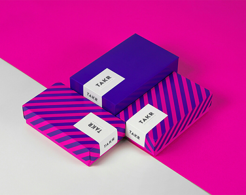  TAKR Cards Packing Design